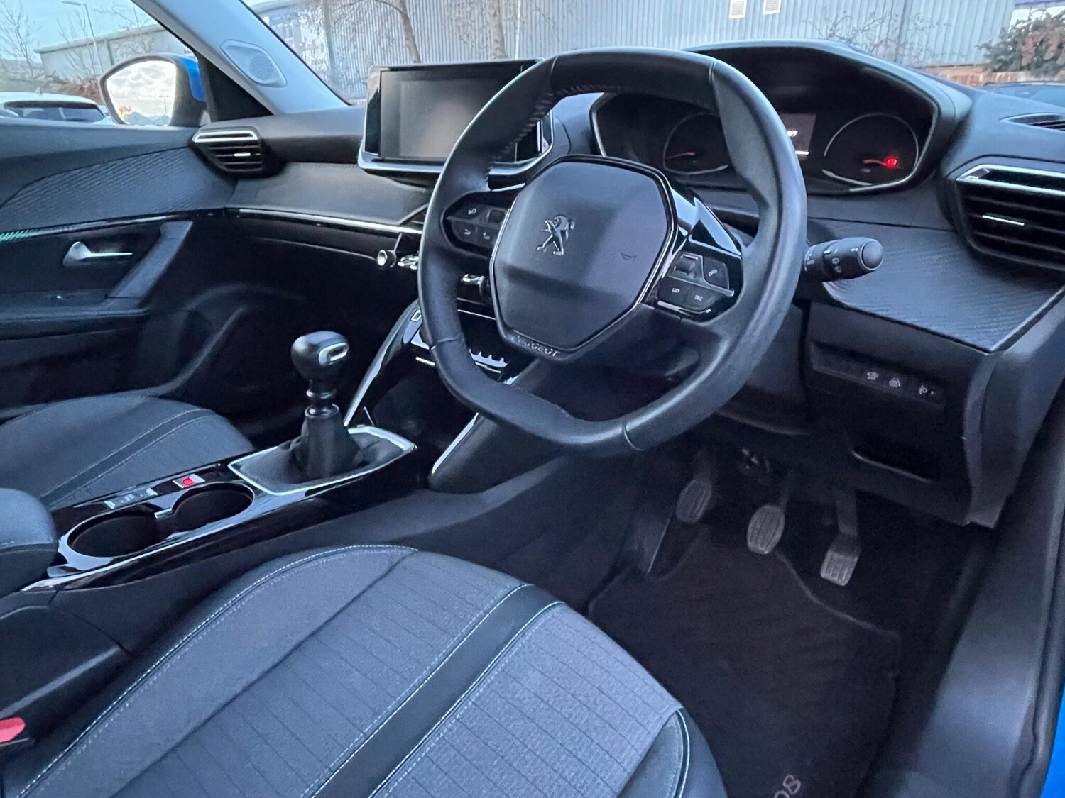 Used Peugeot 2008 2021 for sale - 76975775: Photo 37