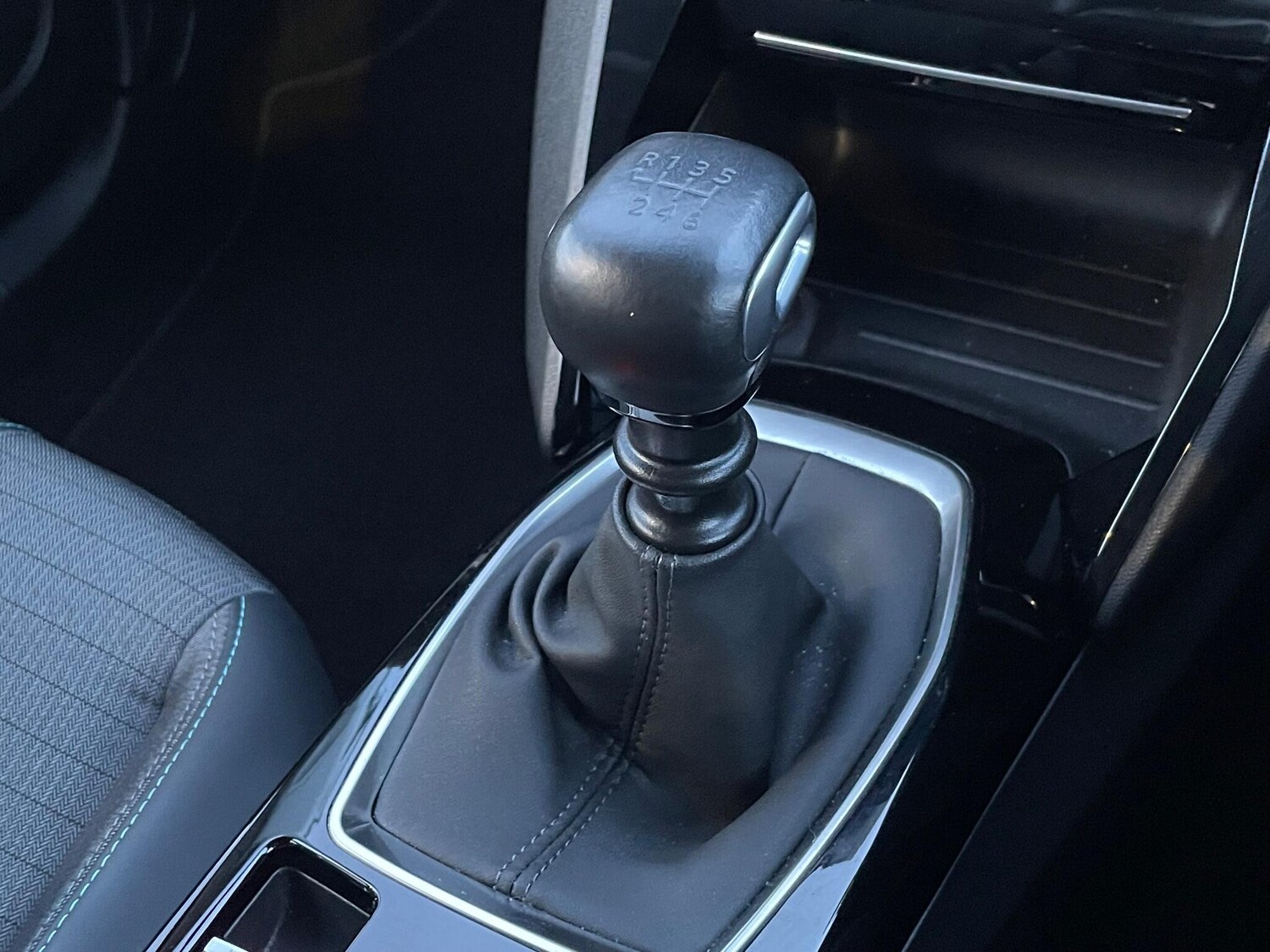 Used Peugeot 2008 2021 for sale - 76975775: Photo 51