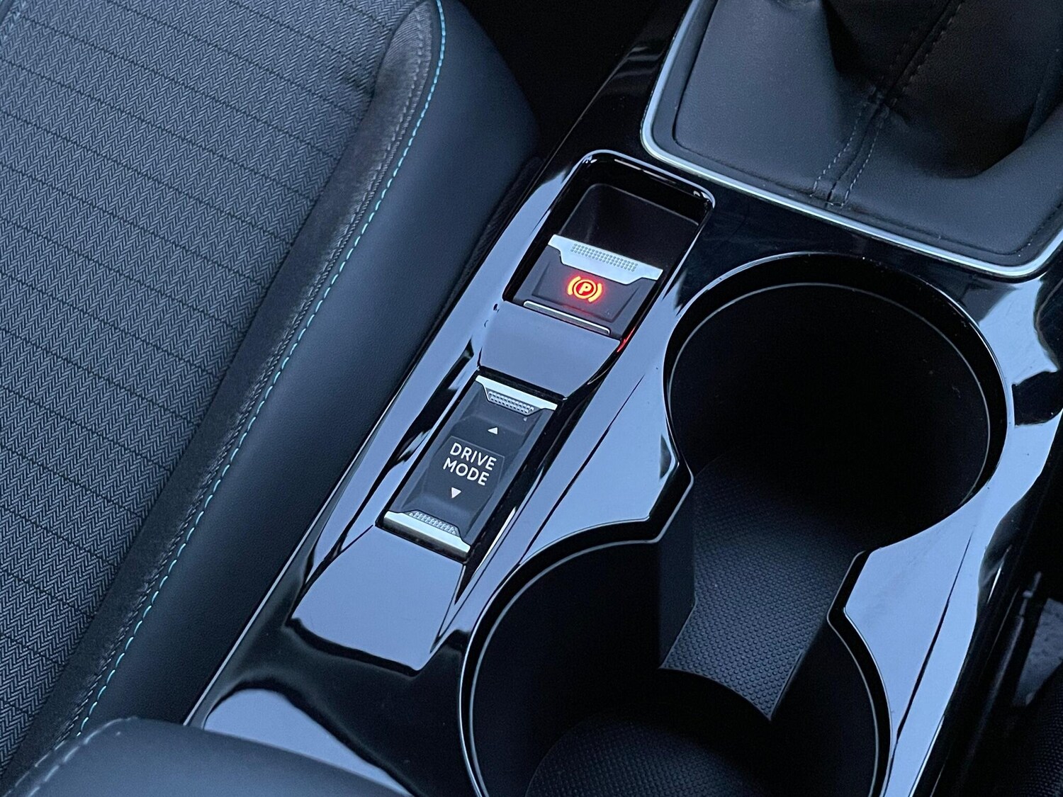 Used Peugeot 2008 2021 for sale - 76975775: Photo 52