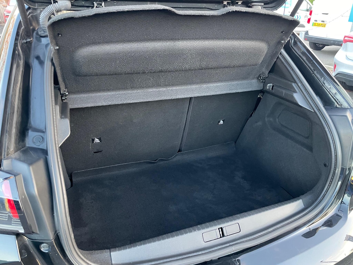 Used Peugeot 208 2022 for sale - 76926864: Photo 21