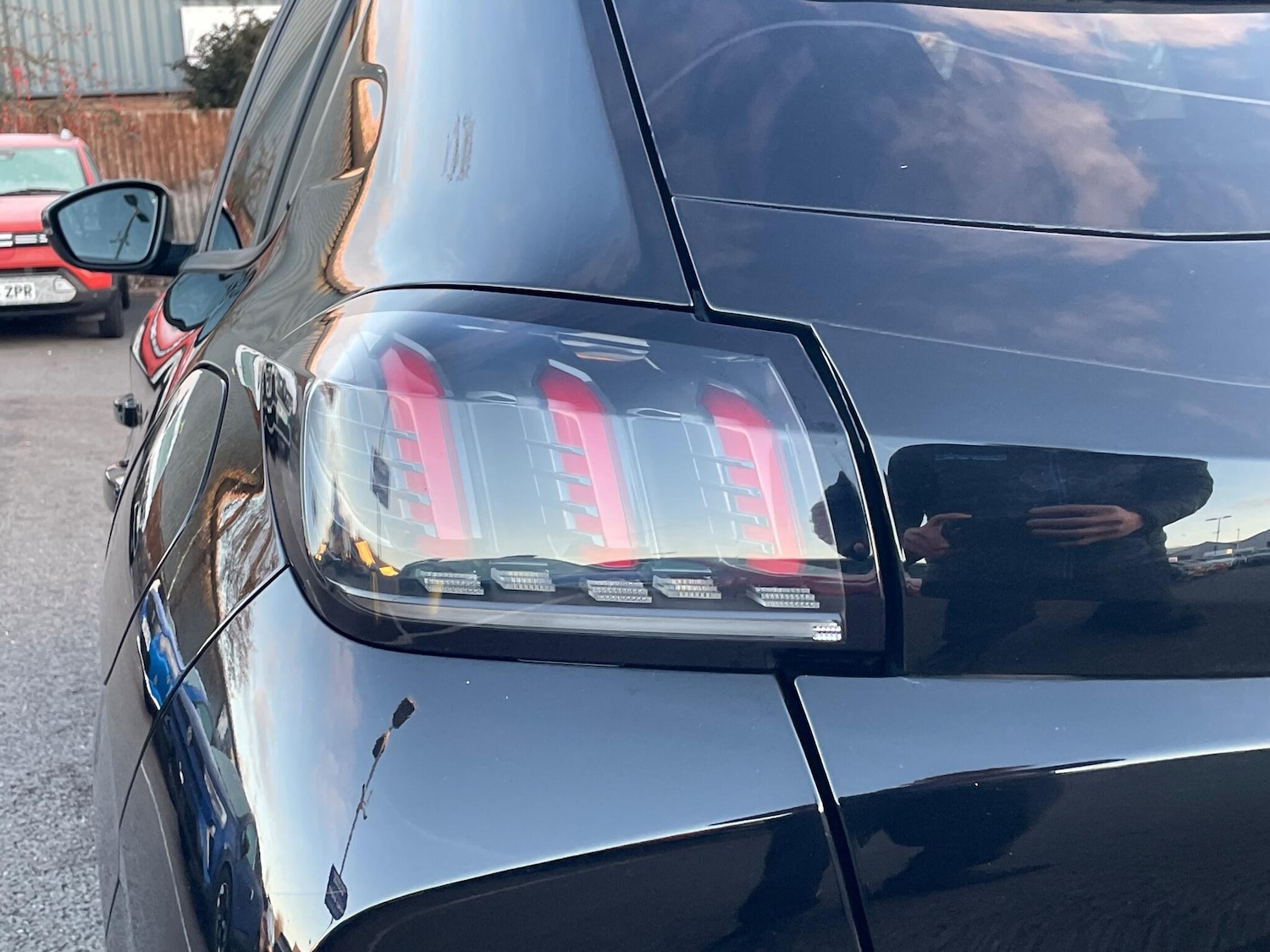 Used Peugeot 208 2022 for sale - 76926864: Photo 27