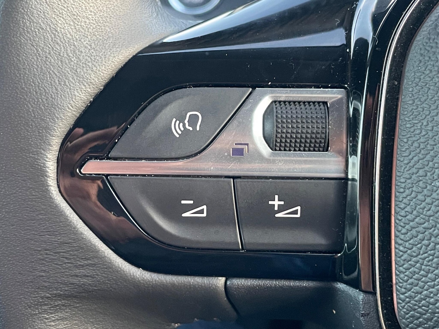 Used Peugeot 208 2022 for sale - 76926864: Photo 34