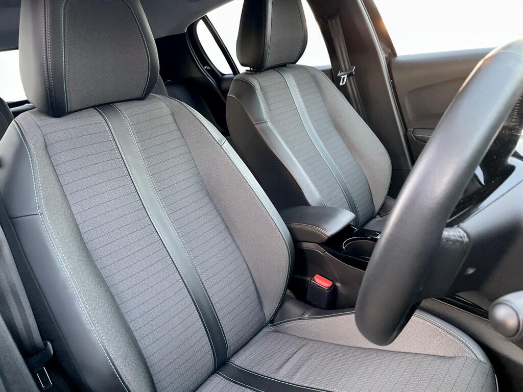 Used Peugeot 208 2022 for sale - 76926864: Photo 8