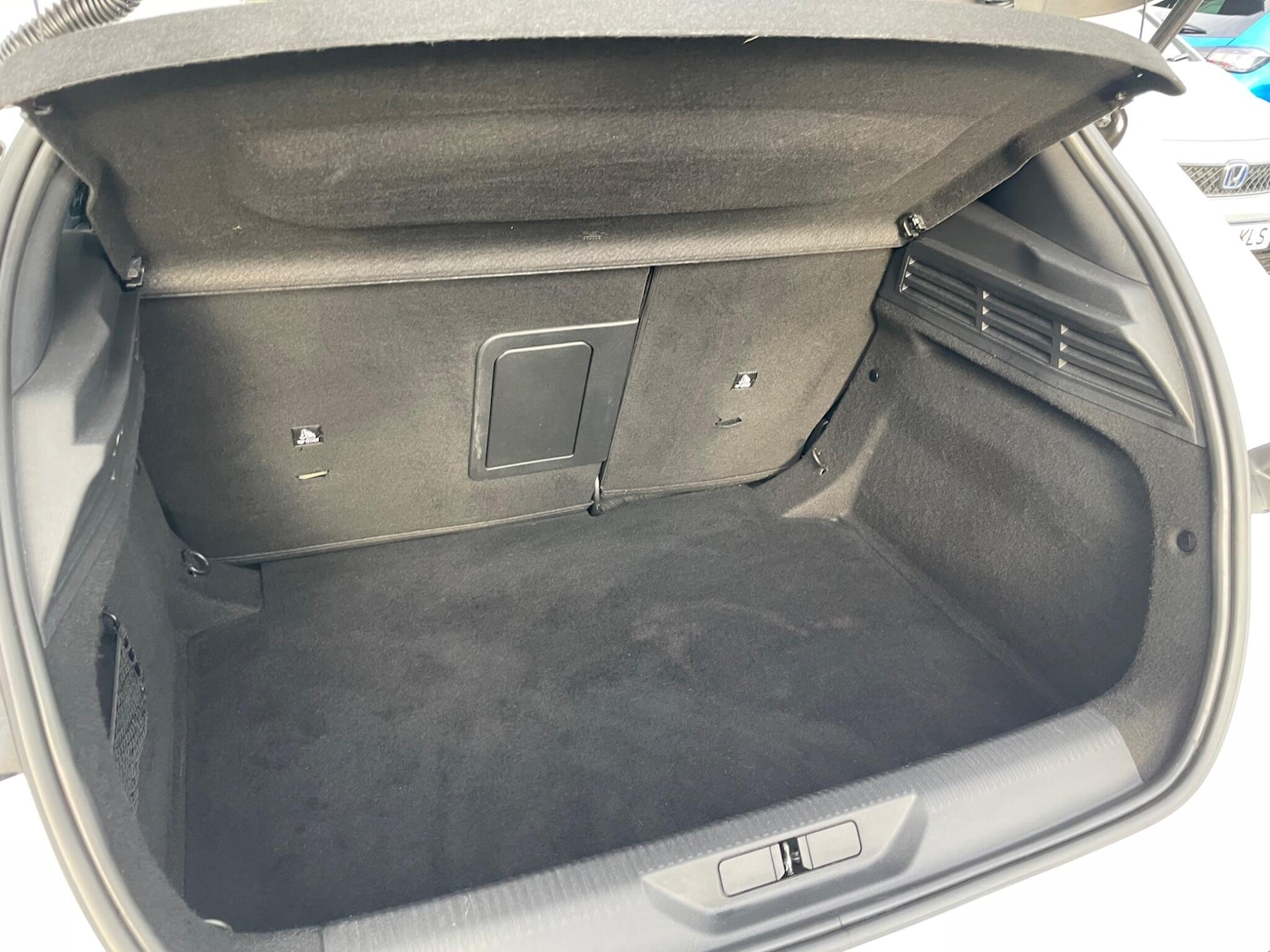 Used Peugeot 308 2022 for sale - 76060314: Photo 37