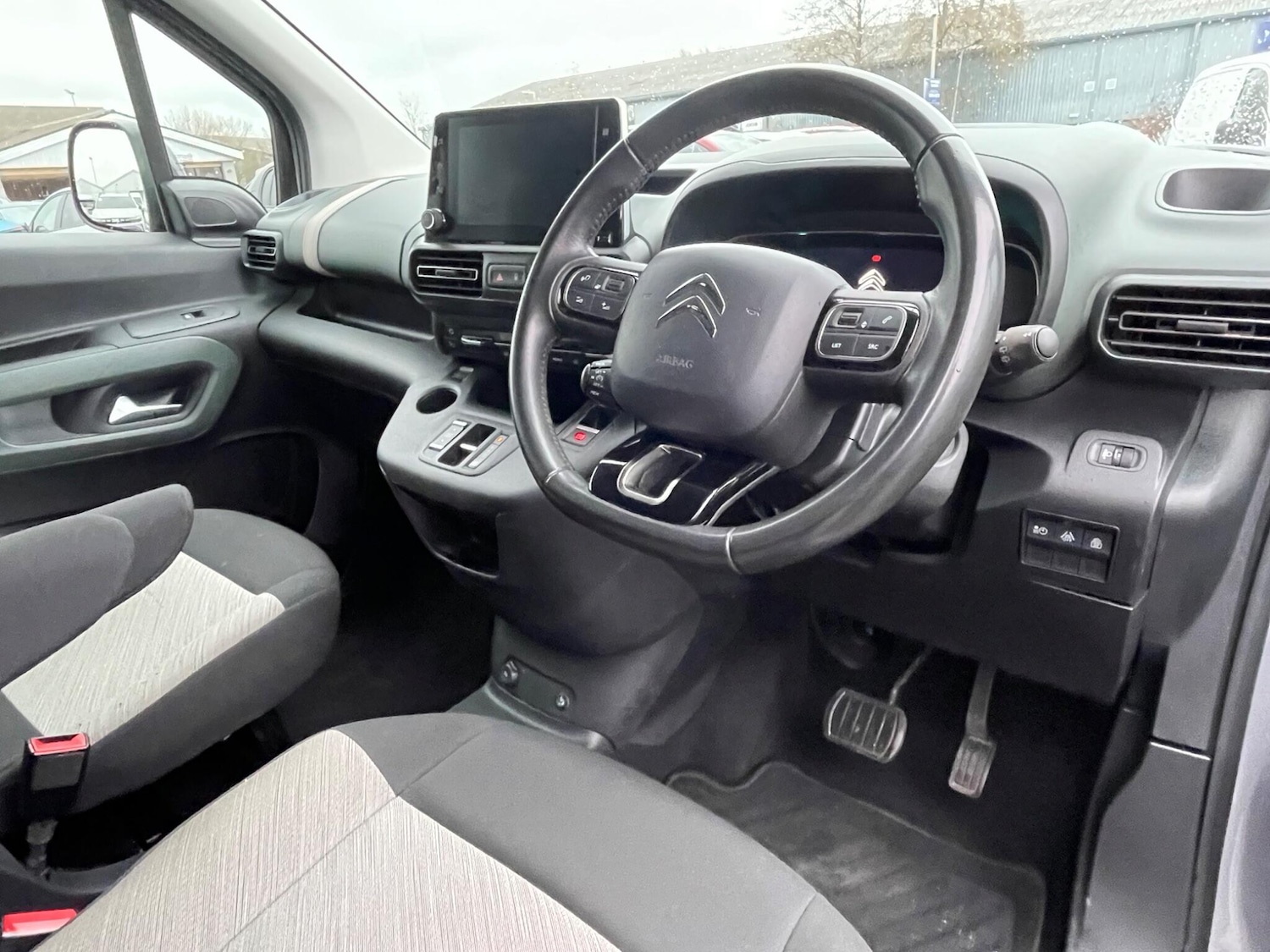 Used Citroen Berlingo 2023 for sale - 77119575: Photo 39