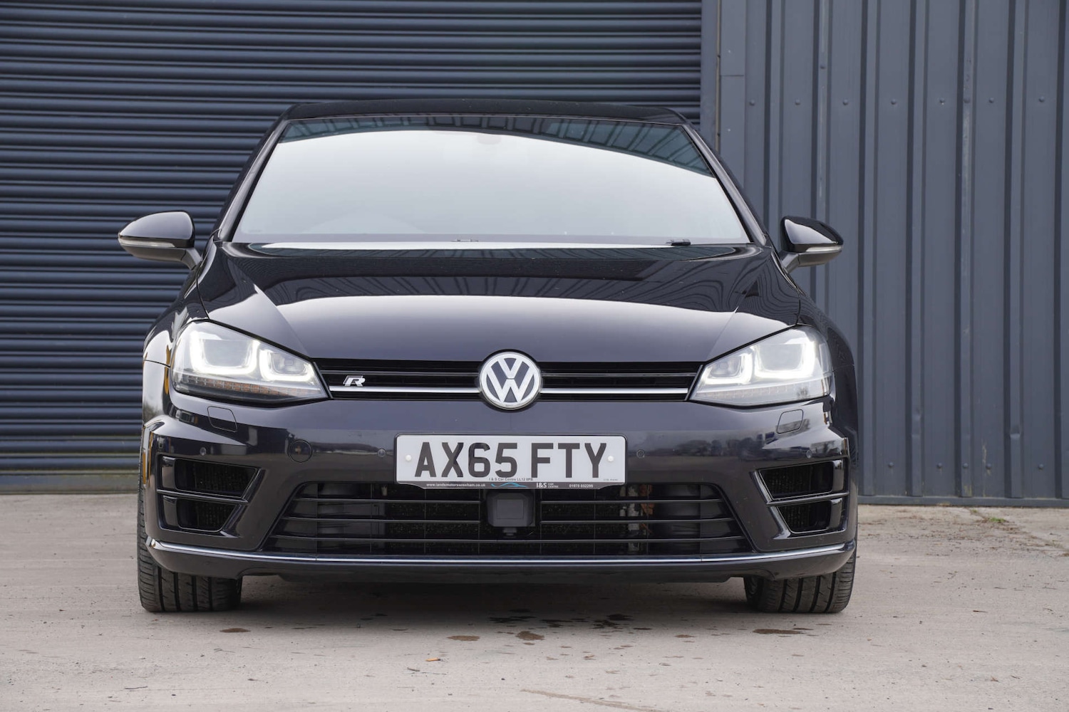 Used Volkswagen Golf 2016 for sale - 77989893: Photo 2