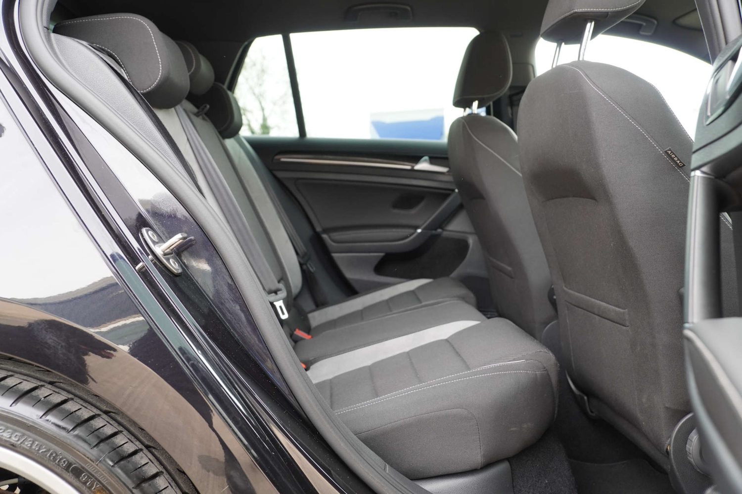 Used Volkswagen Golf 2016 for sale - 77989893: Photo 21