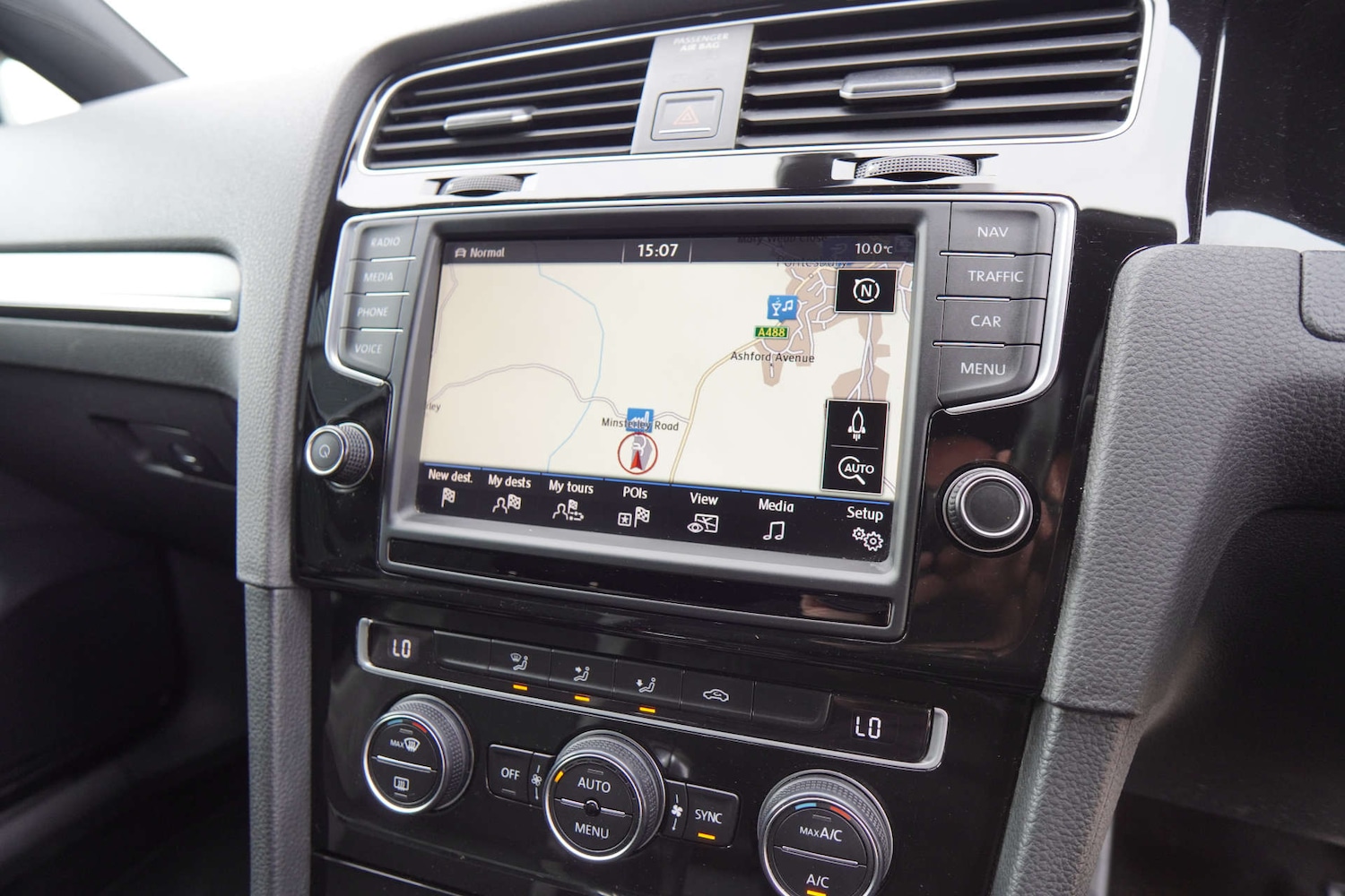 Used Volkswagen Golf 2016 for sale - 77989893: Photo 45