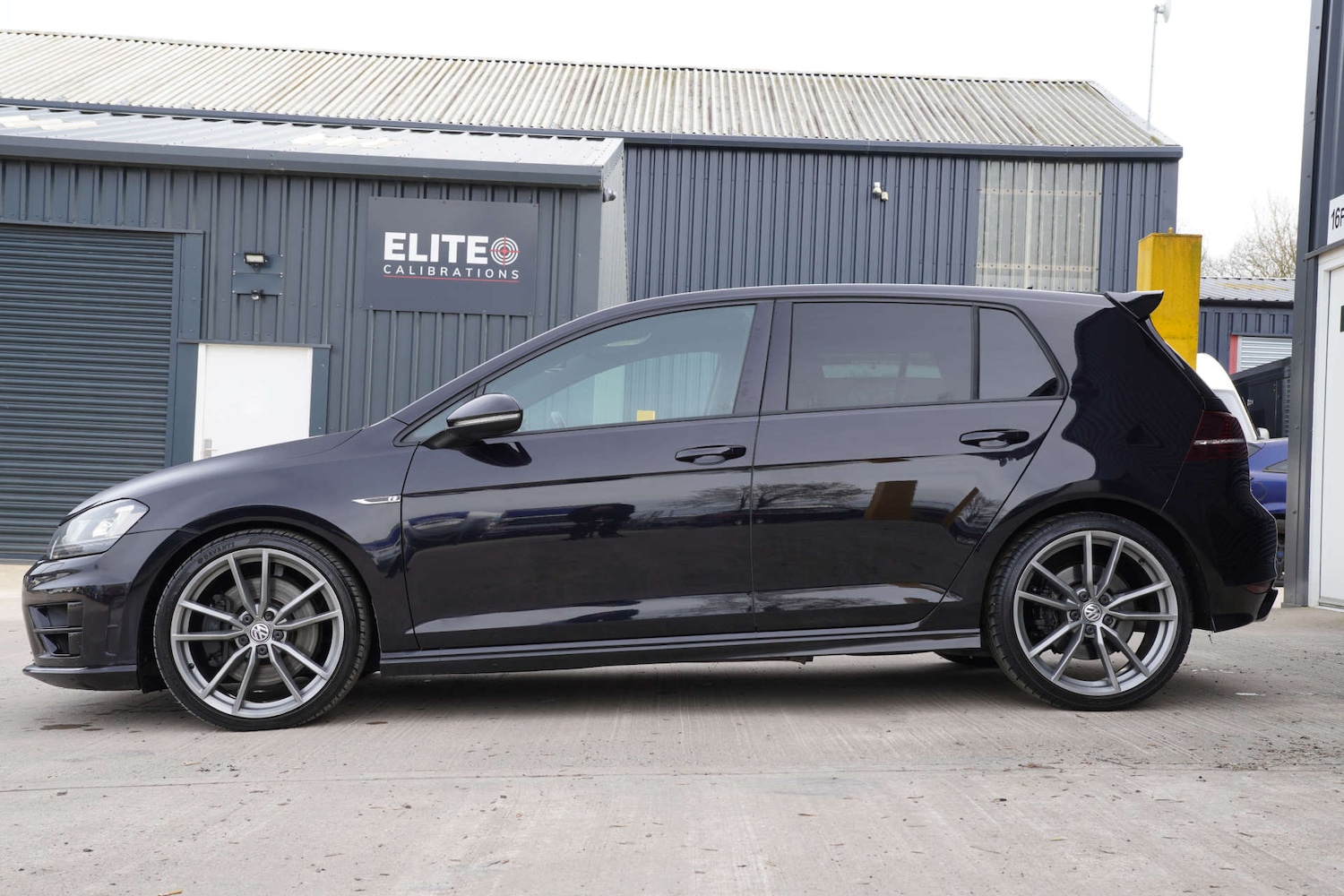 Used Volkswagen Golf 2016 for sale - 77989893: Photo 8