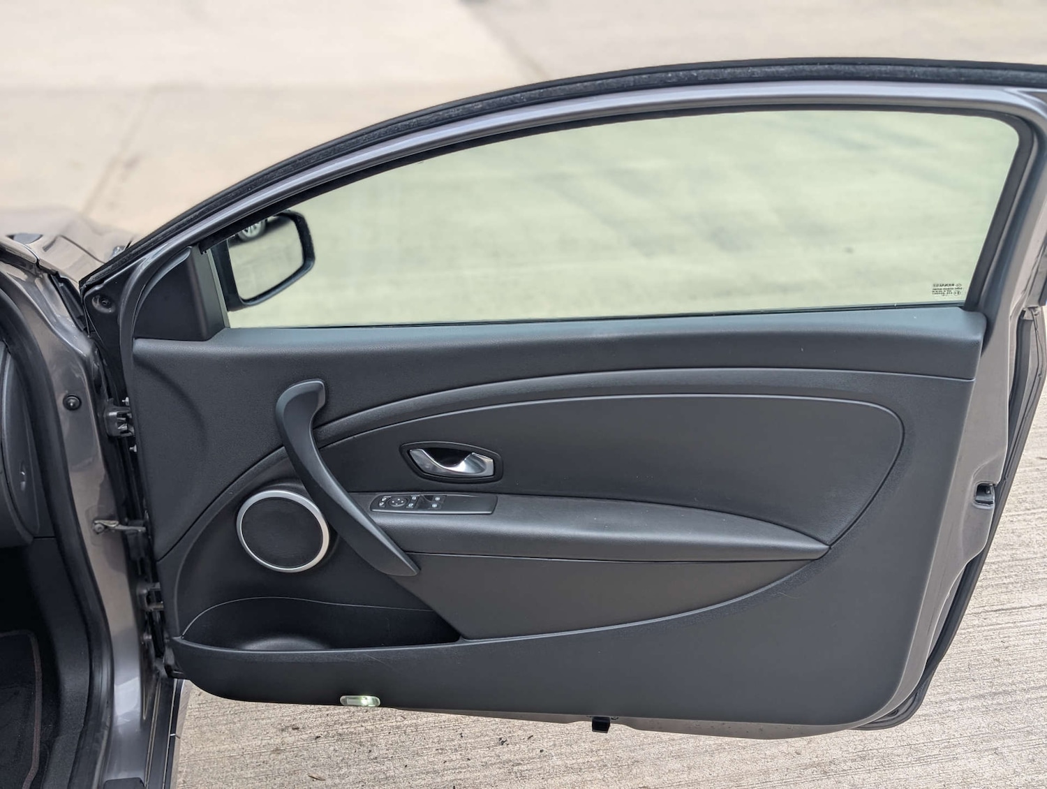 Used Renault Megane 2010 for sale - 78097378: Photo 33