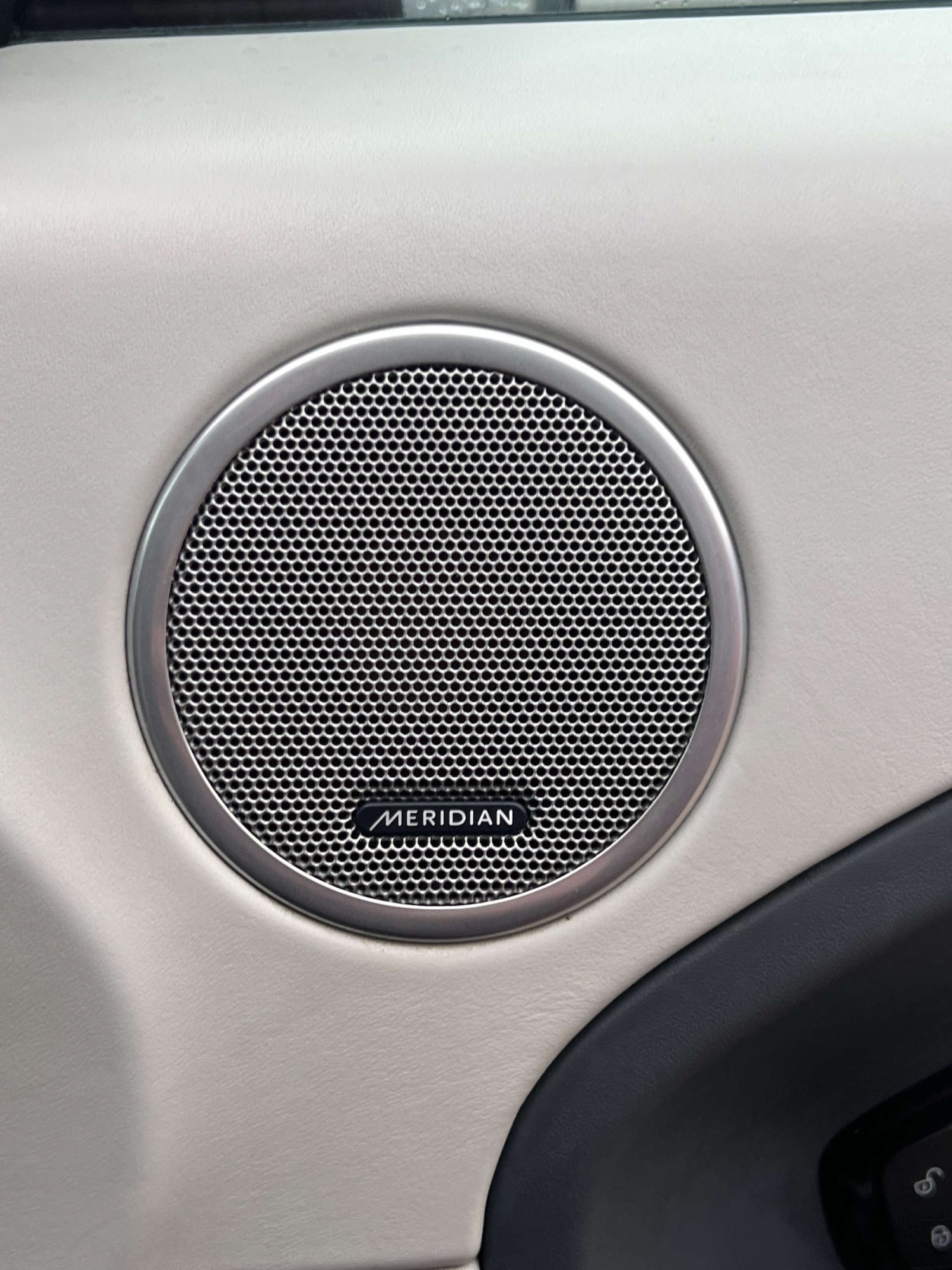 Used Land Rover Range Rover Evoque 2012 for sale - 77431898: Photo 10