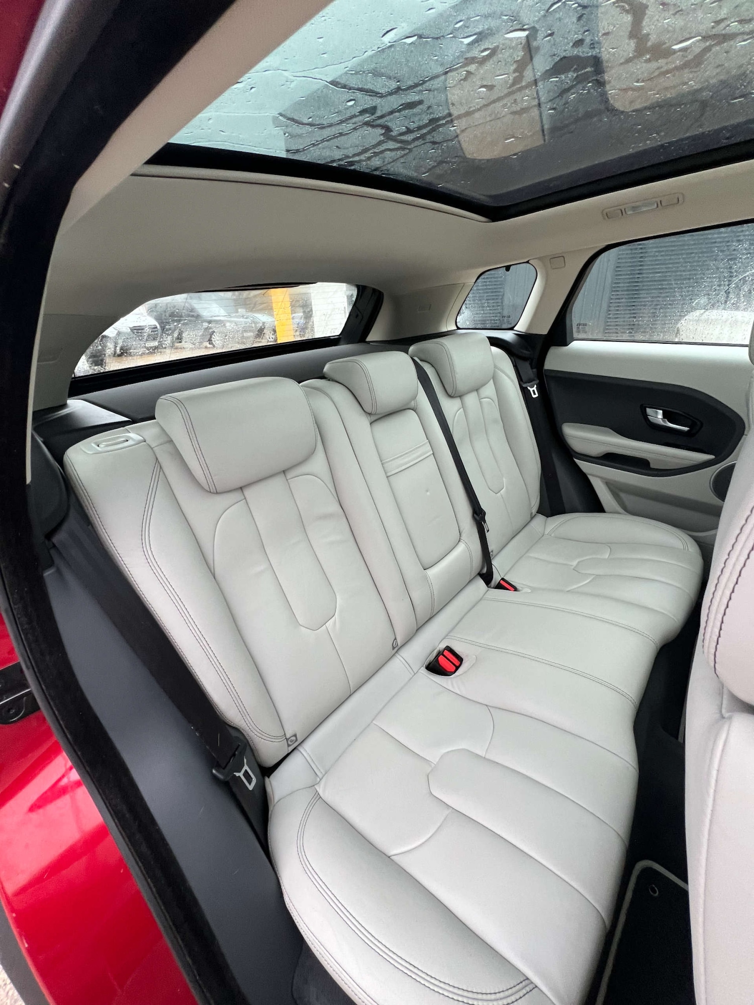 Used Land Rover Range Rover Evoque 2012 for sale - 77431898: Photo 12