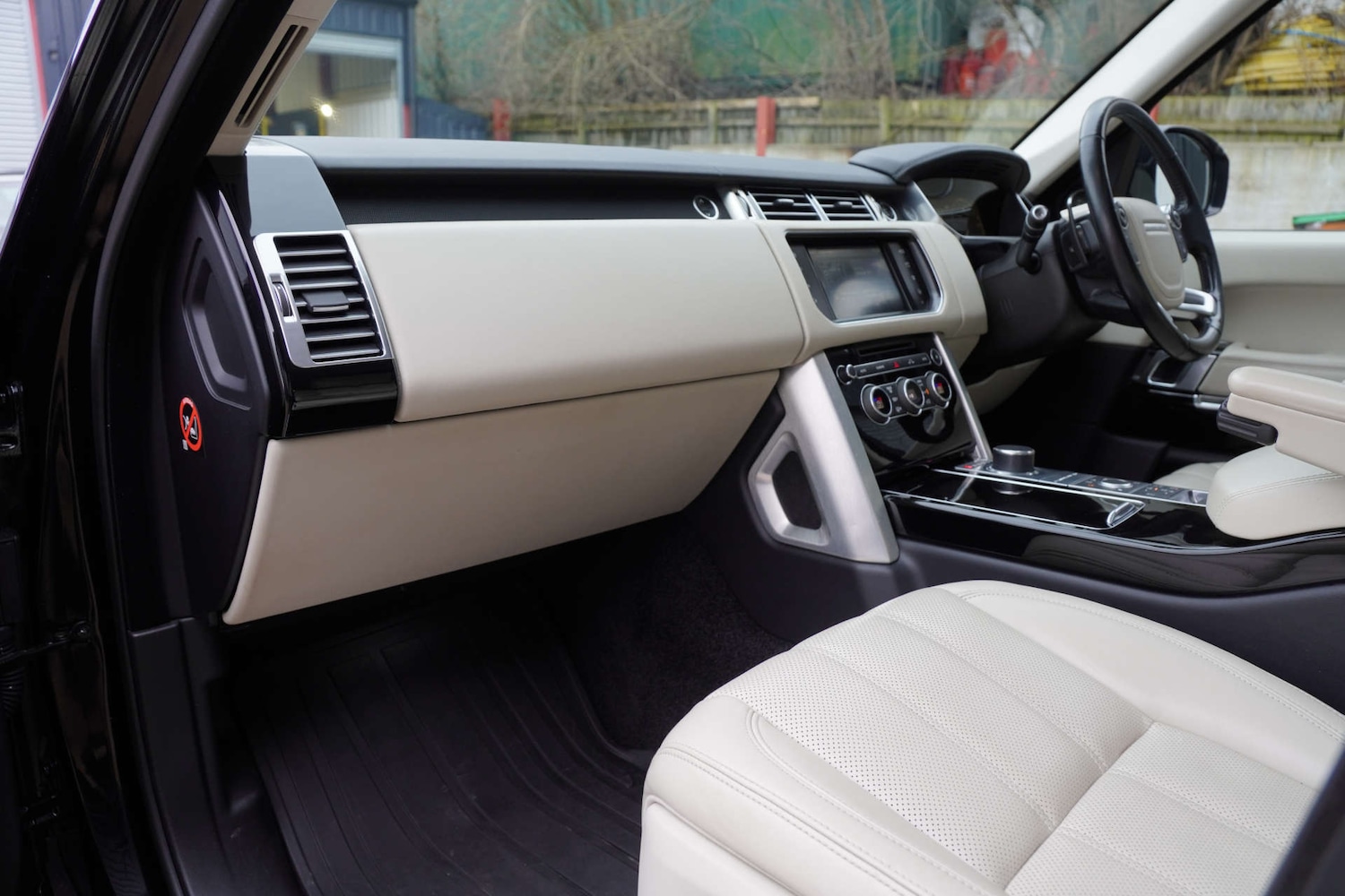 Used Land Rover Range Rover 2016 for sale - 77406094: Photo 28