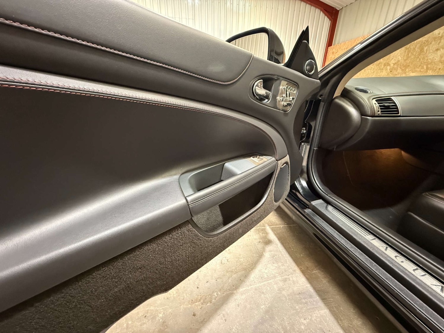 Used Jaguar XK 2010 for sale - 77117725: Photo 63