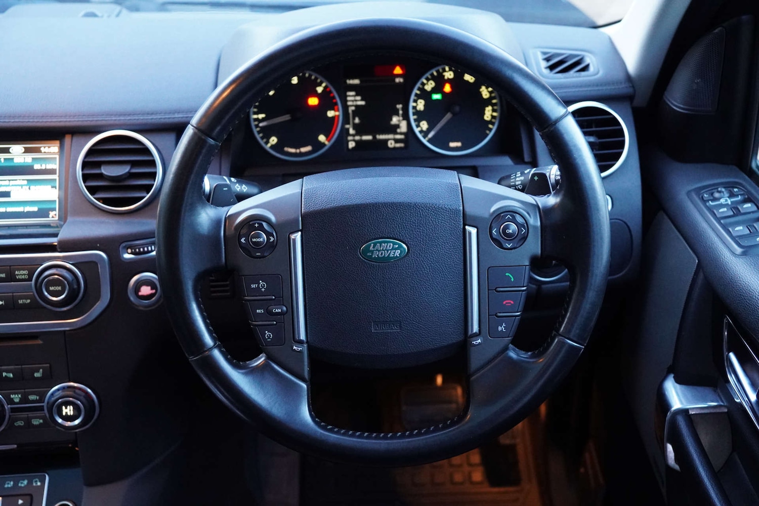 Used Land Rover Discovery 2012 for sale - 77198008: Photo 47