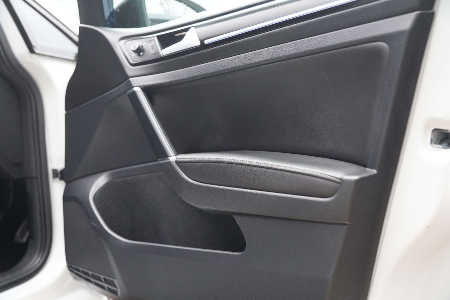 Used Volkswagen Golf 2016 for sale - 77542665: Photo 12