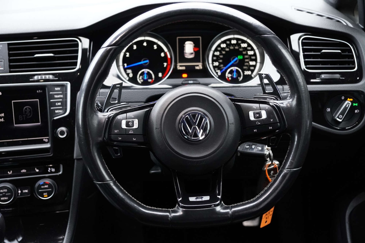 Used Volkswagen Golf 2016 for sale - 77542665: Photo 39