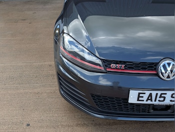 Used Volkswagen Golf 2015 for sale - 78537901: Photo