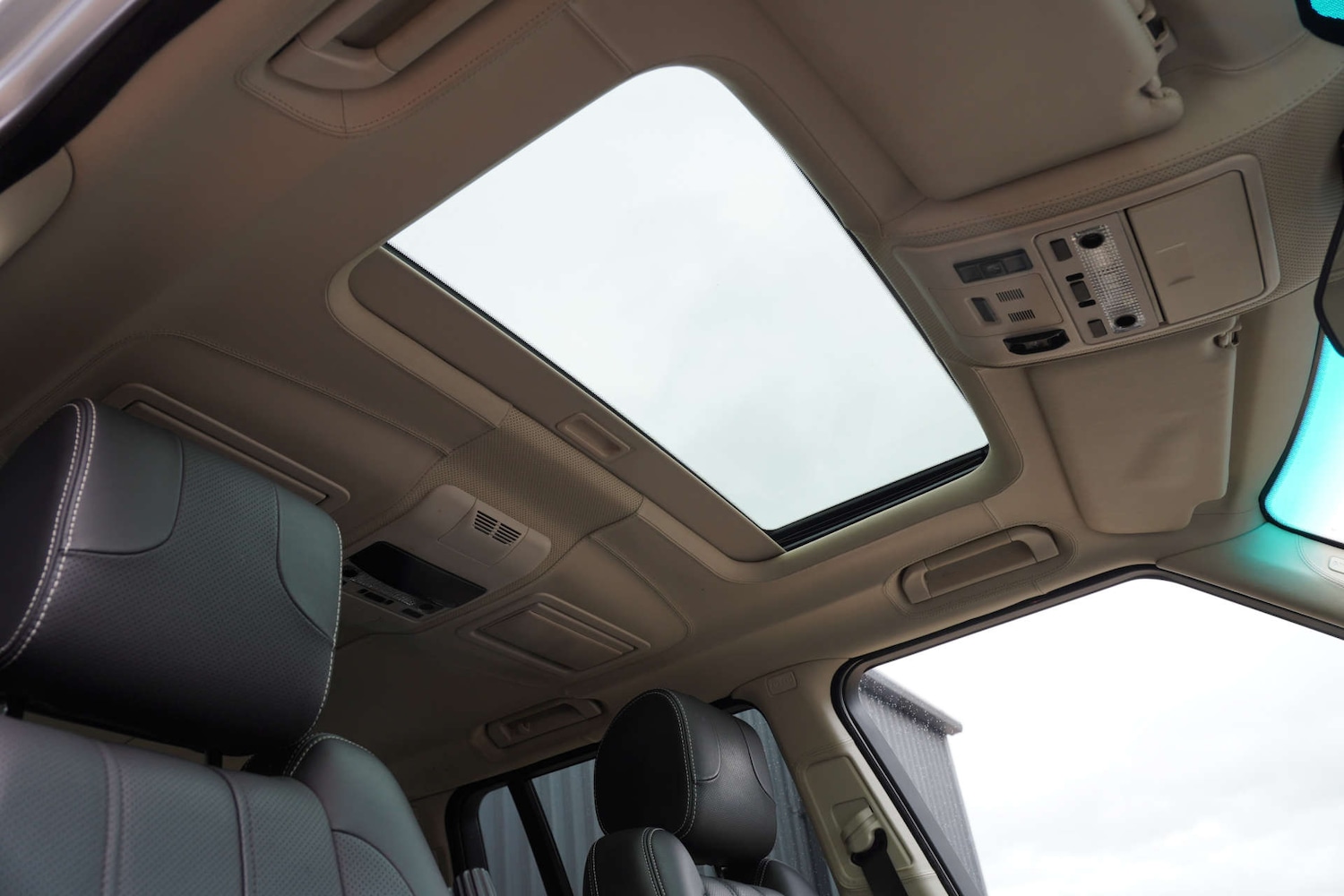 Used Land Rover Range Rover 2010 for sale - 77261362: Photo 30