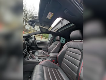 Used Volkswagen Golf 2020 for sale - 78225920: Photo