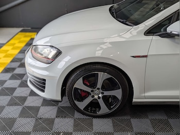 Used Volkswagen Golf 2016 for sale - 79449605: Photo
