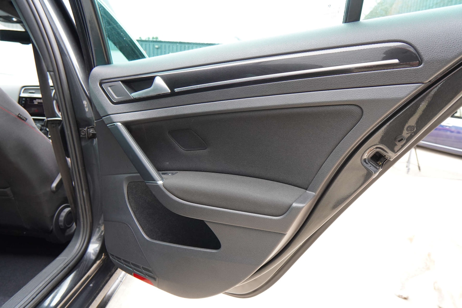 Used Volkswagen Golf 2016 for sale - 77640549: Photo 16