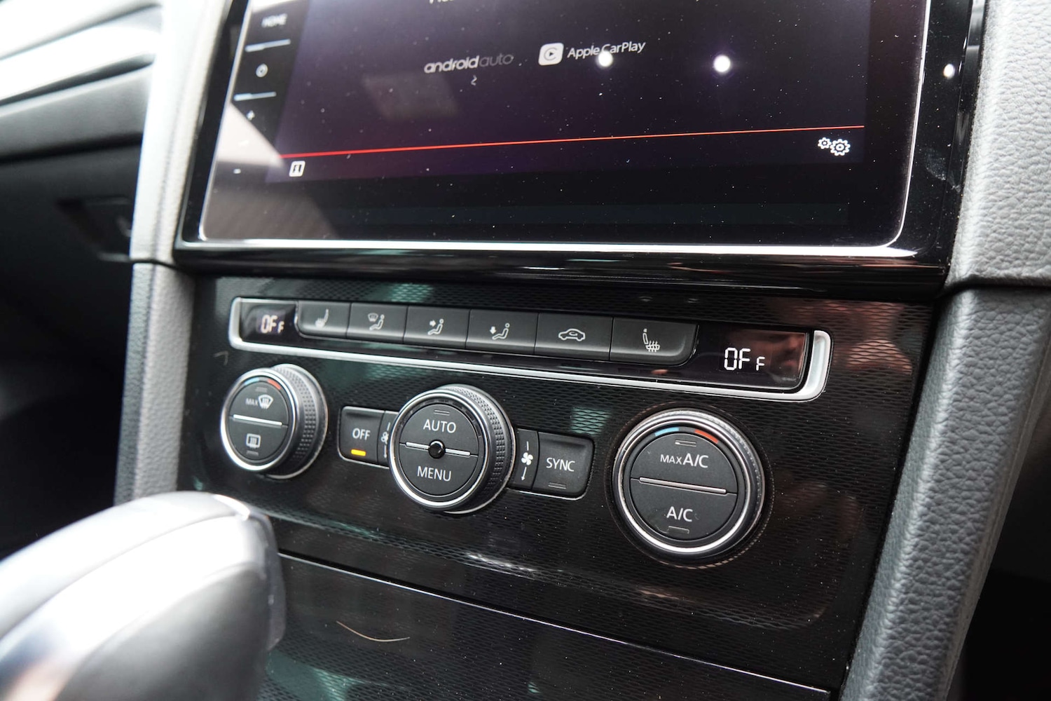 Used Volkswagen Golf 2016 for sale - 77640549: Photo 28