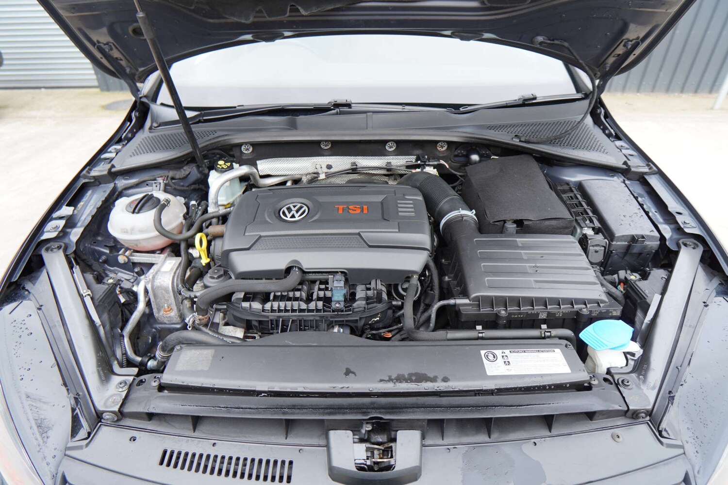 Used Volkswagen Golf 2016 for sale - 77640549: Photo 36