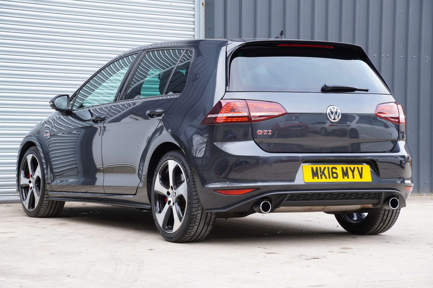 Used Volkswagen Golf 2016 for sale - 77640549: Photo 4