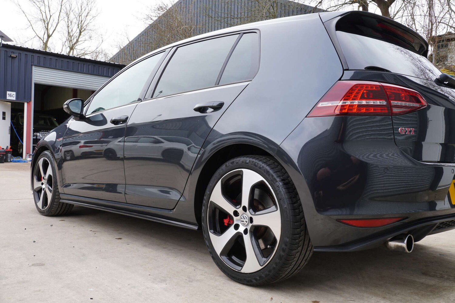 Used Volkswagen Golf 2016 for sale - 77640549: Photo 45