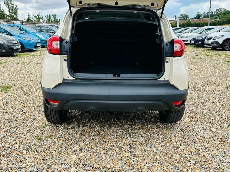 Used Renault Captur 2014 for sale - 78087597: Photo 14