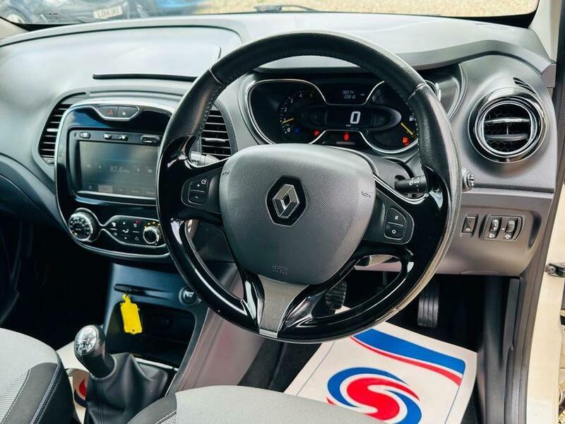 Used Renault Captur 2014 for sale - 78087597: Photo 17
