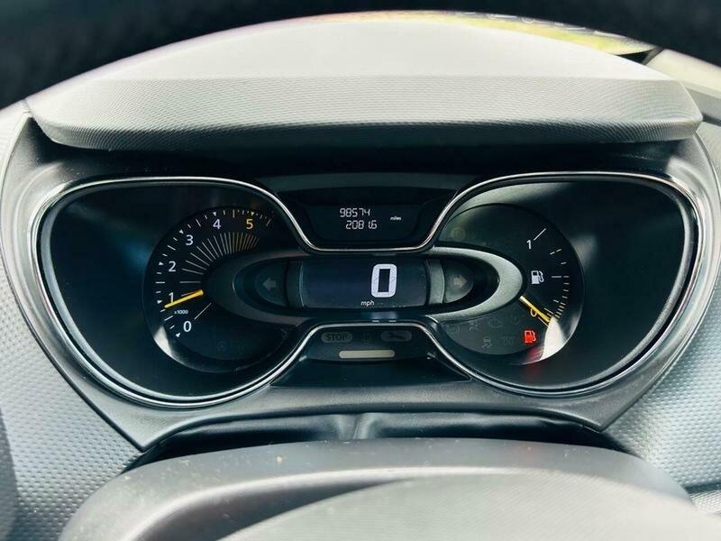 Used Renault Captur 2014 for sale - 78087597: Photo 31