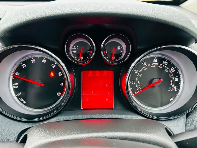 Used Vauxhall Mokka 2015 for sale - 78087601: Photo 32