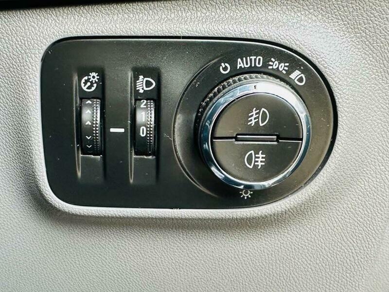 Used Vauxhall Corsa 2017 for sale - 78087616: Photo 47