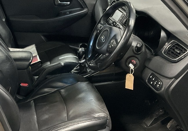 Used Kia Carens 2013 for sale - 78087619: Photo 11