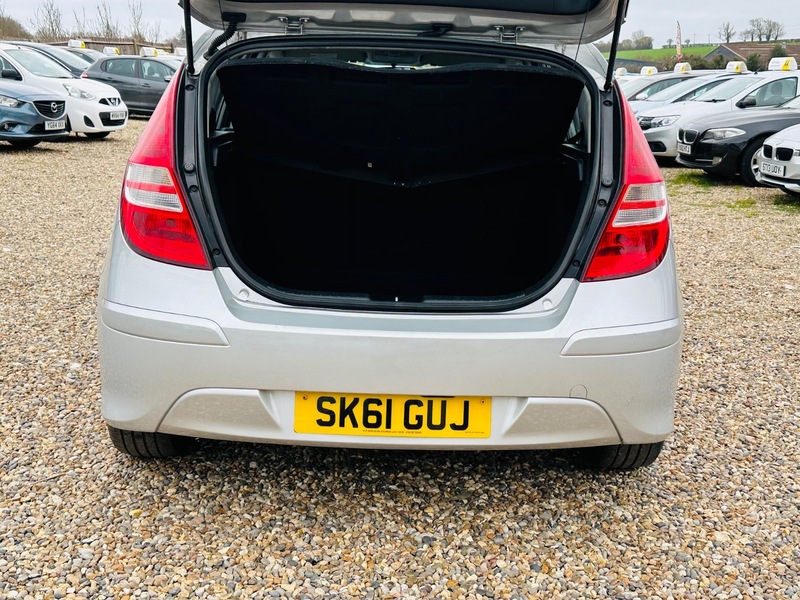 Used Hyundai i30 2011 for sale - 78087617: Photo 13