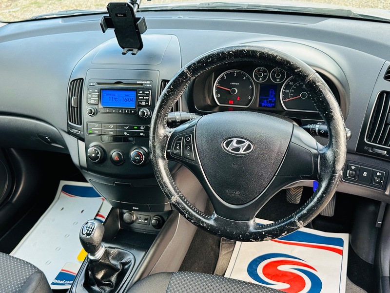 Used Hyundai i30 2011 for sale - 78087617: Photo 17