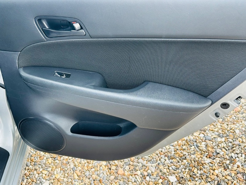 Used Hyundai i30 2011 for sale - 78087617: Photo 25