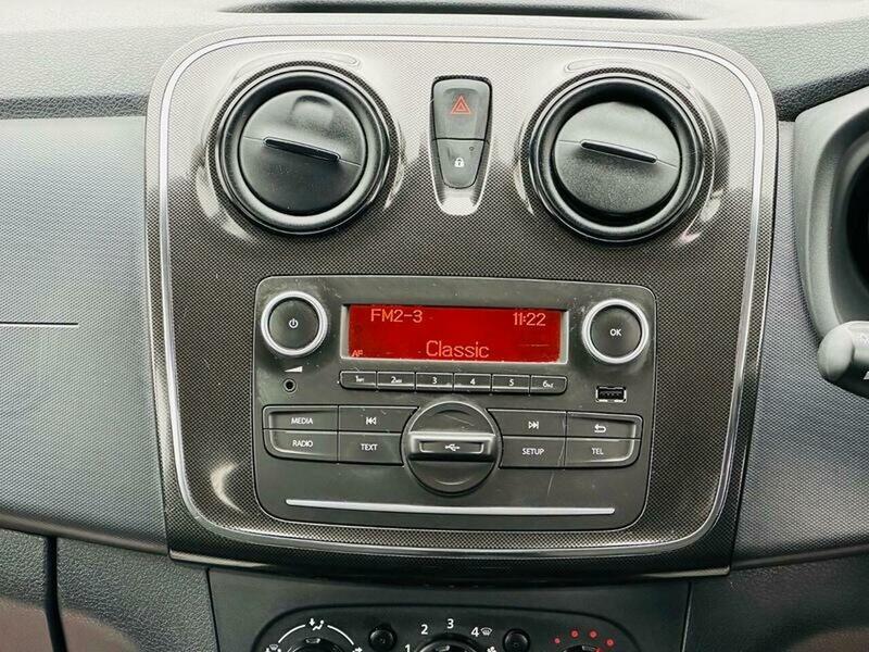 Used Dacia Sandero 2018 for sale - 78087622: Photo 31