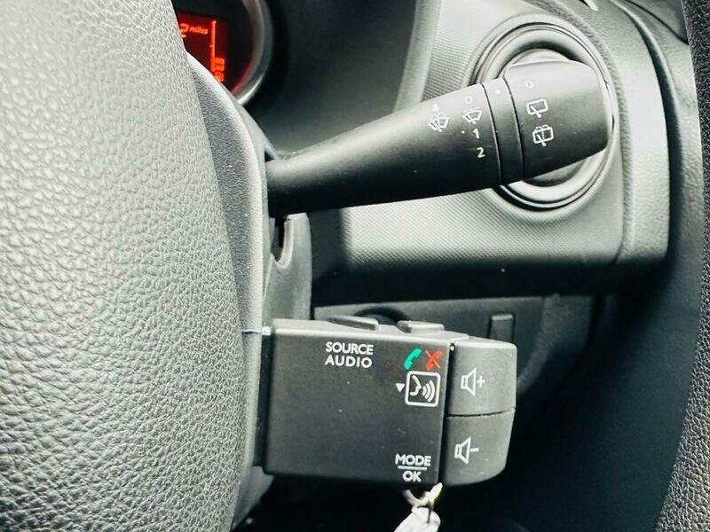 Used Dacia Sandero 2018 for sale - 78087622: Photo 37