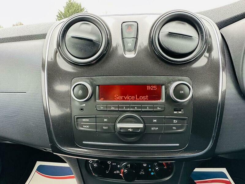 Used Dacia Sandero 2018 for sale - 78087622: Photo 41