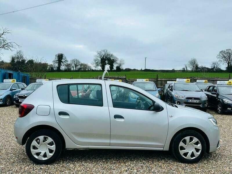 Used Dacia Sandero 2018 for sale - 78087622: Photo 8