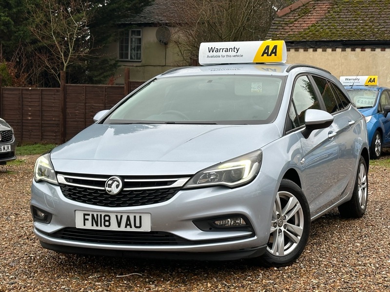 Used Vauxhall Astra 2018 for sale - 78087614: Photo 2
