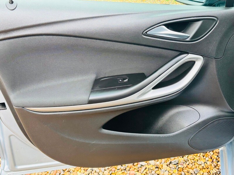 Used Vauxhall Astra 2018 for sale - 78087614: Photo 21