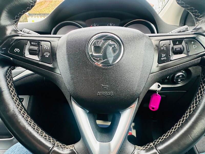 Used Vauxhall Astra 2018 for sale - 78087614: Photo 33