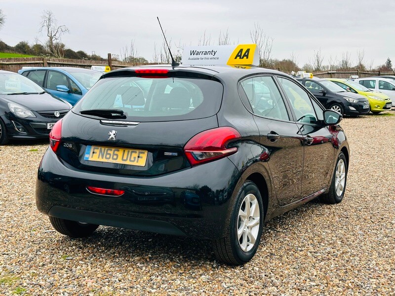 Used Peugeot 208 2016 for sale - 78087621: Photo 11