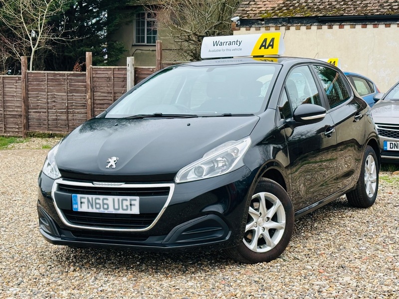 Used Peugeot 208 2016 for sale - 78087621: Photo 2