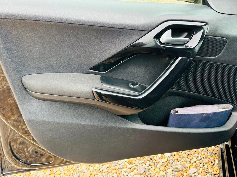 Used Peugeot 208 2016 for sale - 78087621: Photo 21