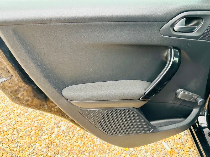 Used Peugeot 208 2016 for sale - 78087621: Photo 23